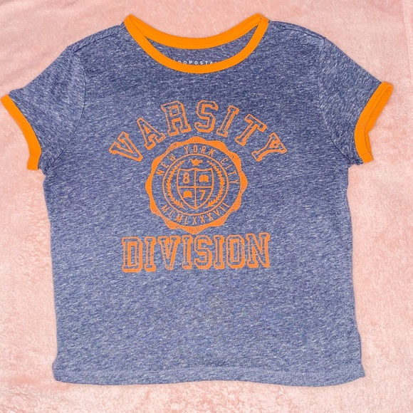 Aeropostal Mini Crop Top!🤍 - Picture 2 of 5